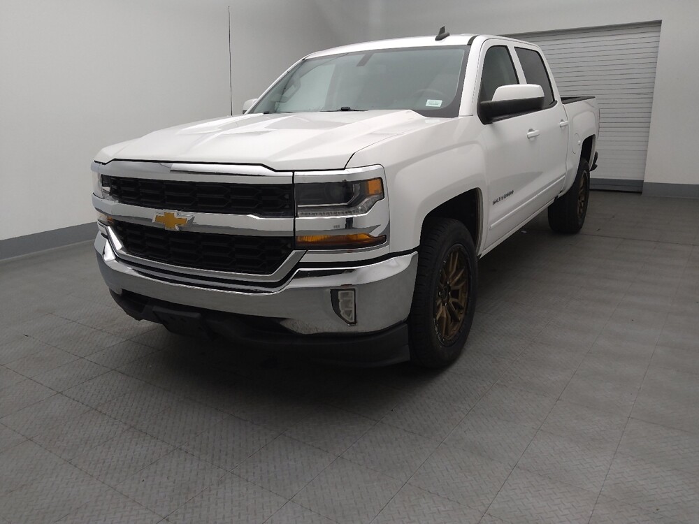 2017 Chevrolet Silverado 1500 in St. Louis, MO 63125 - 18072338 15