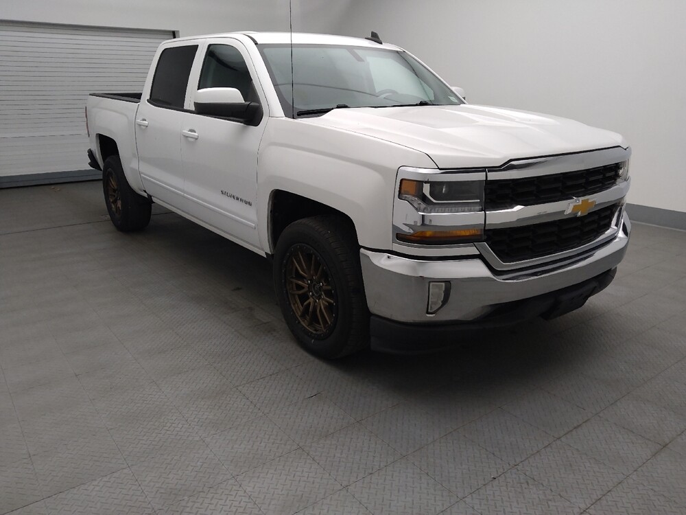 2017 Chevrolet Silverado 1500 in St. Louis, MO 63125 - 18072338 13