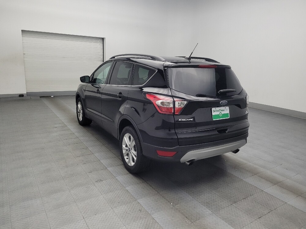 2018 Ford Escape in Morrow, GA 30260 - 18072355 5