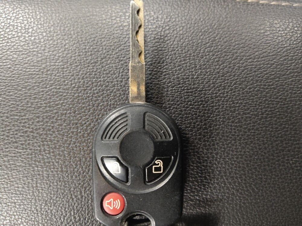 2018 Ford Escape in Morrow, GA 30260 - 18072355 32