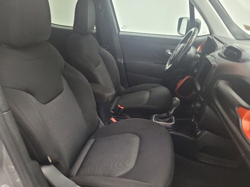 2020 Jeep Renegade in Antioch, TN 37013 - 18072381 21