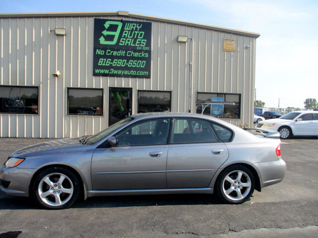 2009 Subaru Legacy in Oak Grove, MO 64075 - 18072385 8