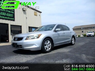 2010 Honda Accord in Oak Grove, MO 64075