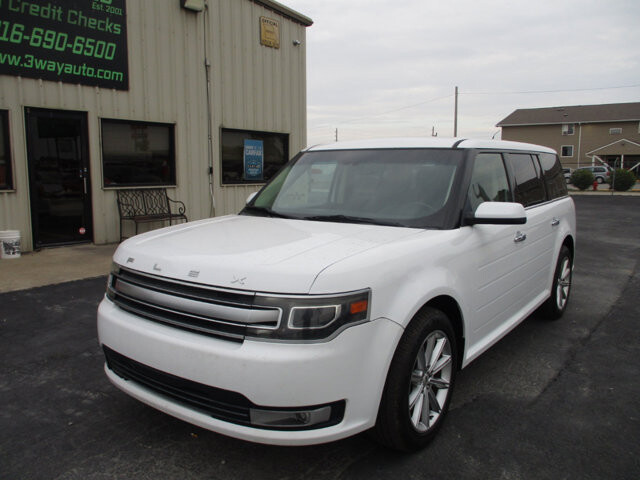 2015 Ford Flex in Oak Grove, MO 64075 - 18072391