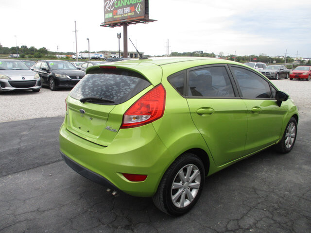 2011 Ford Fiesta in Oak Grove, MO 64075 - 18072393 5