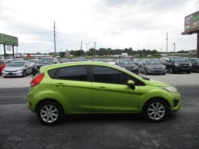 2011 Ford Fiesta in Oak Grove, MO 64075 - 18072393 4
