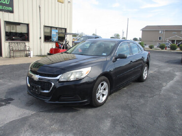 2014 Chevrolet Malibu in Oak Grove, MO 64075