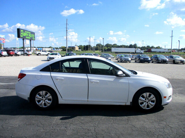 2014 Chevrolet Cruze in Oak Grove, MO 64075 - 18072395 4