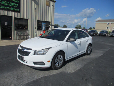 2014 Chevrolet Cruze in Oak Grove, MO 64075