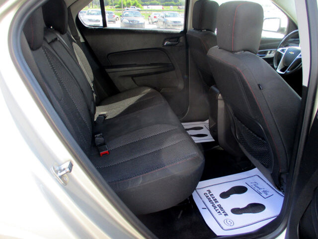 2015 Chevrolet Equinox in Oak Grove, MO 64075 - 18072397 11