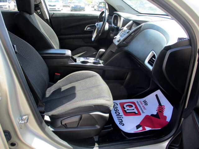 2015 Chevrolet Equinox in Oak Grove, MO 64075 - 18072397 10