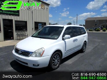 2012 Kia Sedona in Oak Grove, MO 64075