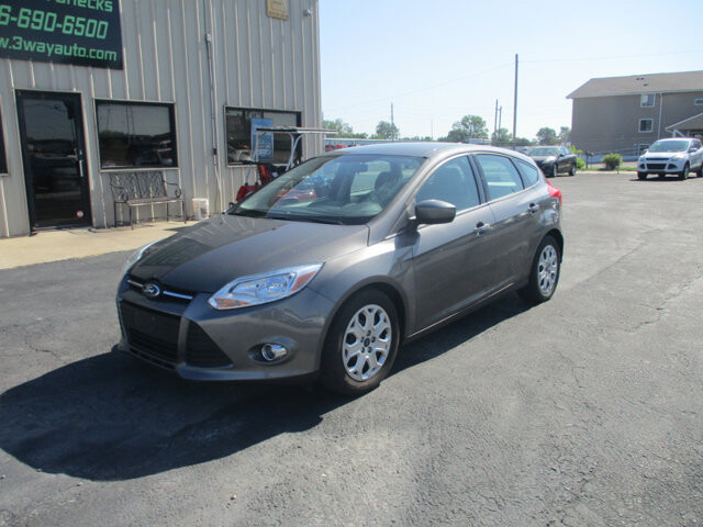 2012 Ford Focus in Oak Grove, MO 64075 - 18072400