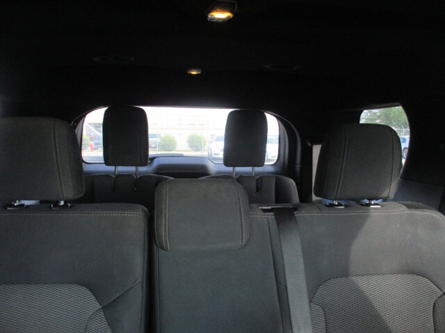 2017 Ford Explorer in Oak Grove, MO 64075 - 18072401 12