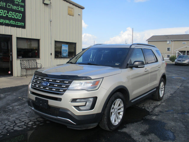 2017 Ford Explorer in Oak Grove, MO 64075 - 18072401
