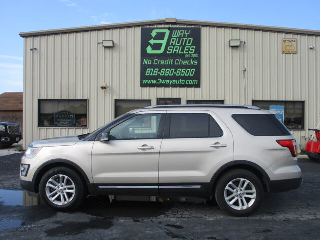 2017 Ford Explorer in Oak Grove, MO 64075 - 18072401 8