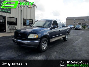 2002 Ford F150 in Oak Grove, MO 64075