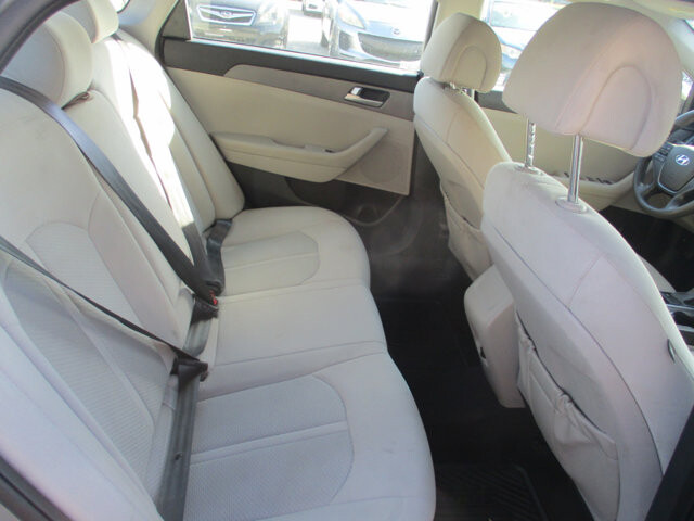 2016 Hyundai Sonata in Oak Grove, MO 64075 - 18072405 12