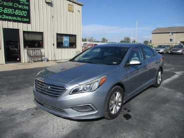 2016 Hyundai Sonata in Oak Grove, MO 64075