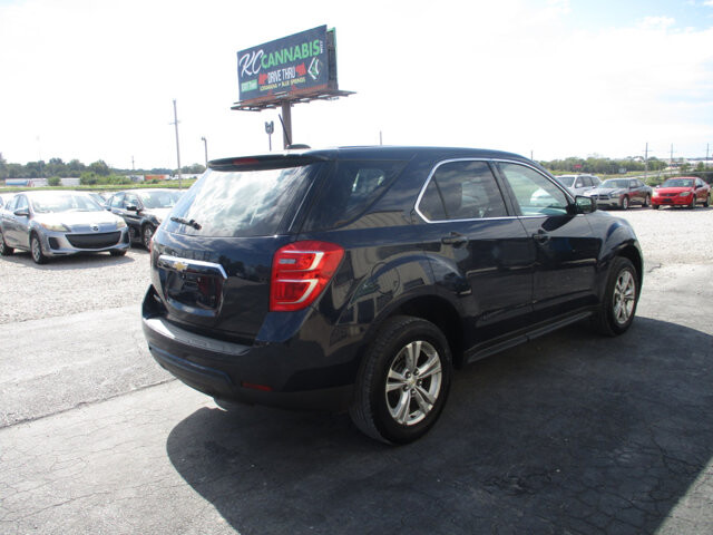 2017 Chevrolet Equinox in Oak Grove, MO 64075 - 18072407 5