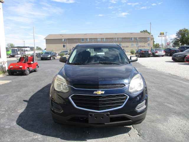 2017 Chevrolet Equinox in Oak Grove, MO 64075 - 18072407 2