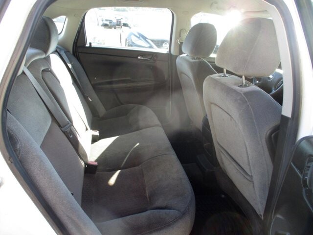 2012 Chevrolet Impala in Oak Grove, MO 64075 - 18072408 12