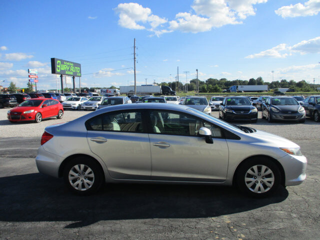 2012 Honda Civic in Oak Grove, MO 64075 - 18072410 4