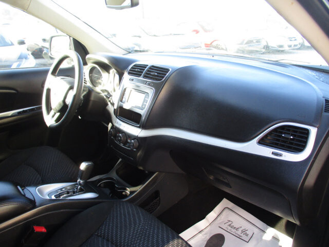 2019 Dodge Journey in Oak Grove, MO 64075 - 18072412 10