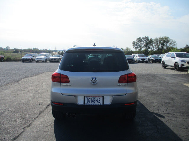 2013 Volkswagen Tiguan in Oak Grove, MO 64075 - 18072413 6