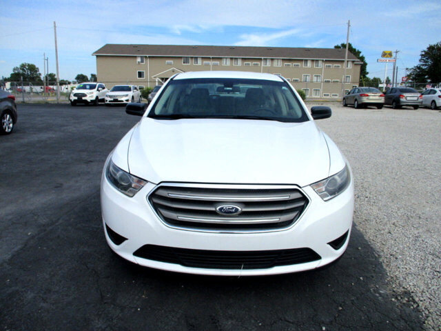 2015 Ford Taurus in Oak Grove, MO 64075 - 18072415 2