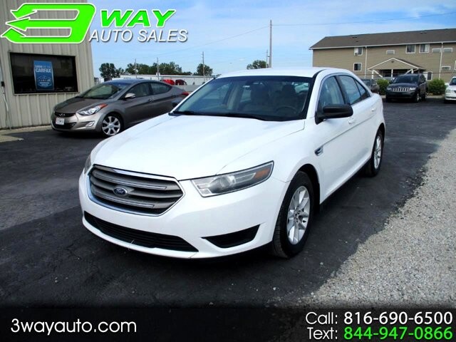 2015 Ford Taurus in Oak Grove, MO 64075 - 18072415
