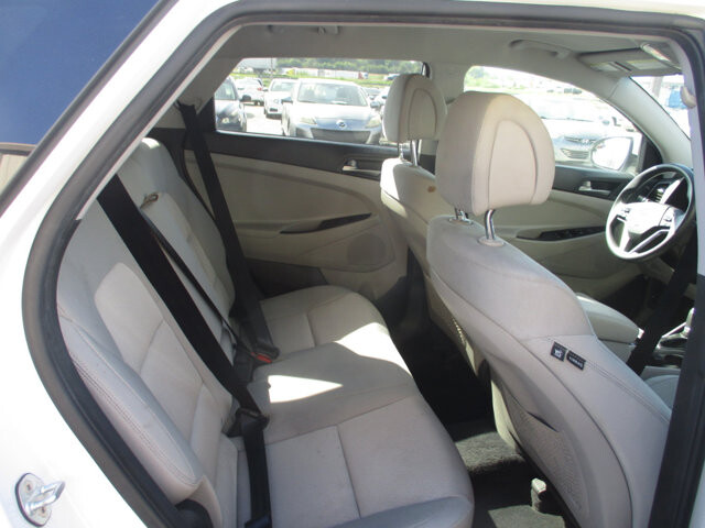 2017 Hyundai Tucson in Oak Grove, MO 64075 - 18072417 13