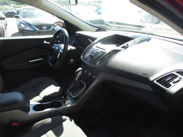 2013 Ford Escape in Oak Grove, MO 64075 - 18072422 10