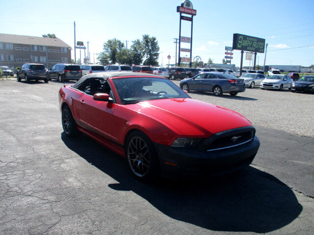 2013 Ford Mustang in Oak Grove, MO 64075 - 18072423 9