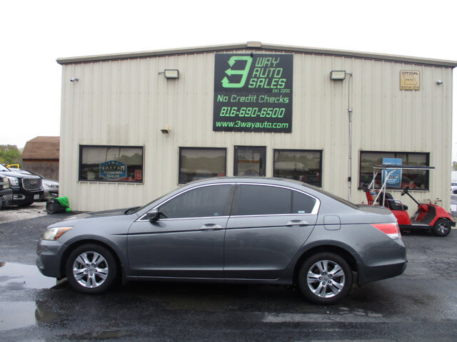 2012 Honda Accord in Oak Grove, MO 64075 - 18072425 8