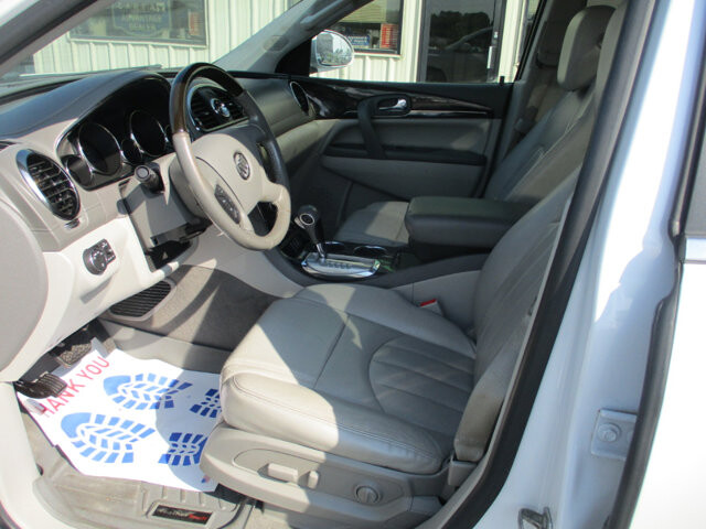 2017 Buick Enclave in Oak Grove, MO 64075 - 18072428 9