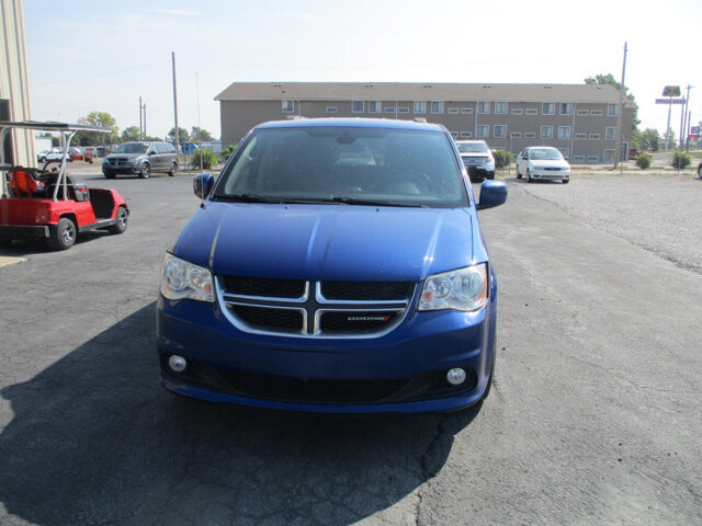 2019 Dodge Grand Caravan in Oak Grove, MO 64075 - 18072432 3