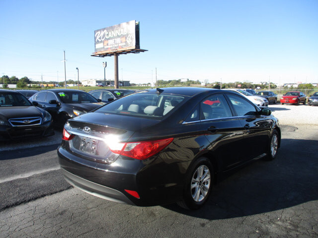 2014 Hyundai Sonata in Oak Grove, MO 64075 - 18072433 5