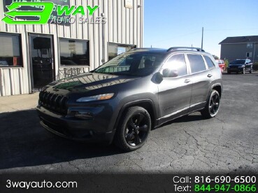 2016 Jeep Cherokee in Oak Grove, MO 64075