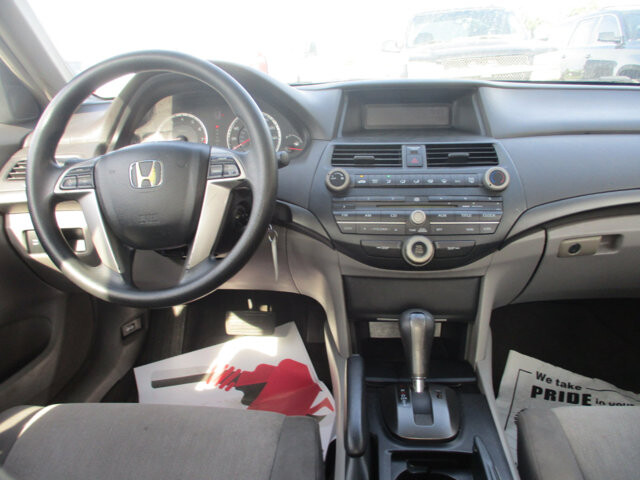 2008 Honda Accord in Oak Grove, MO 64075 - 18072437 12