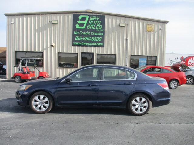 2008 Honda Accord in Oak Grove, MO 64075 - 18072437 8