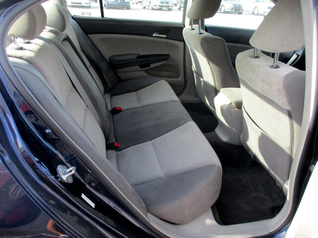 2008 Honda Accord in Oak Grove, MO 64075 - 18072437 11