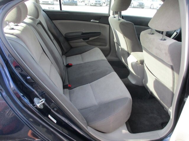 2008 Honda Accord in Oak Grove, MO 64075 - 18072437 11