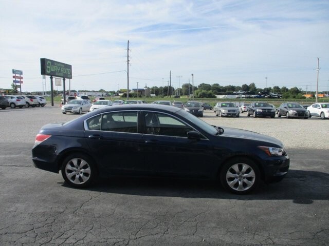 2008 Honda Accord in Oak Grove, MO 64075 - 18072437 4