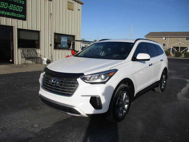 2017 Hyundai Santa Fe in Oak Grove, MO 64075 - 18072438