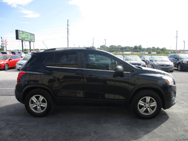 2015 Chevrolet Trax in Oak Grove, MO 64075 - 18072440 4