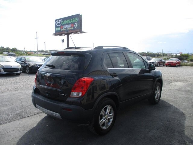 2015 Chevrolet Trax in Oak Grove, MO 64075 - 18072440 5