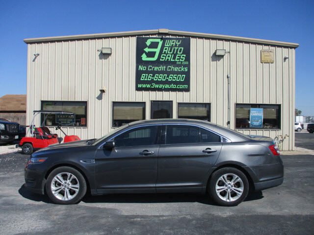 2015 Ford Taurus in Oak Grove, MO 64075 - 18072443 8