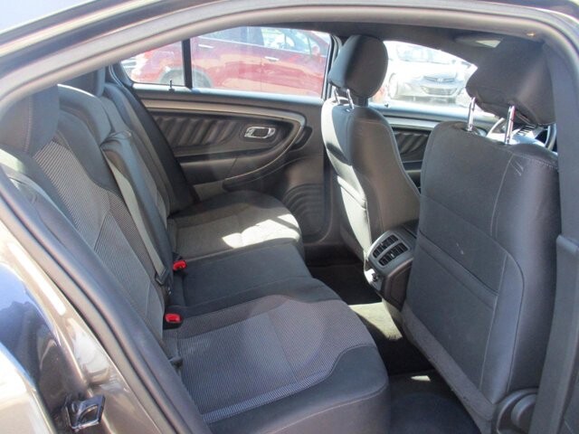 2015 Ford Taurus in Oak Grove, MO 64075 - 18072443 12