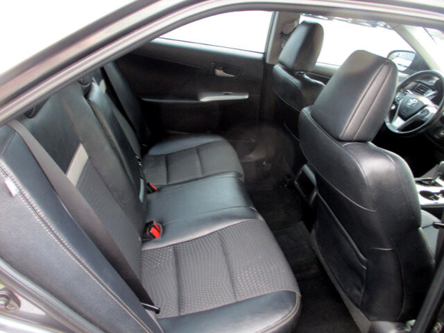 2012 Toyota Camry in Oak Grove, MO 64075 - 18072444 12